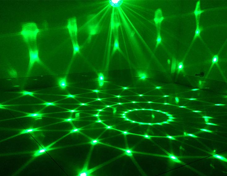 Đèn Led xoay 7 màu
