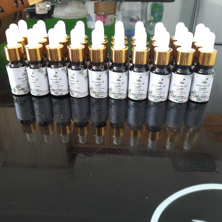 TINH DẦU BƠ NGUYÊN CHẤT