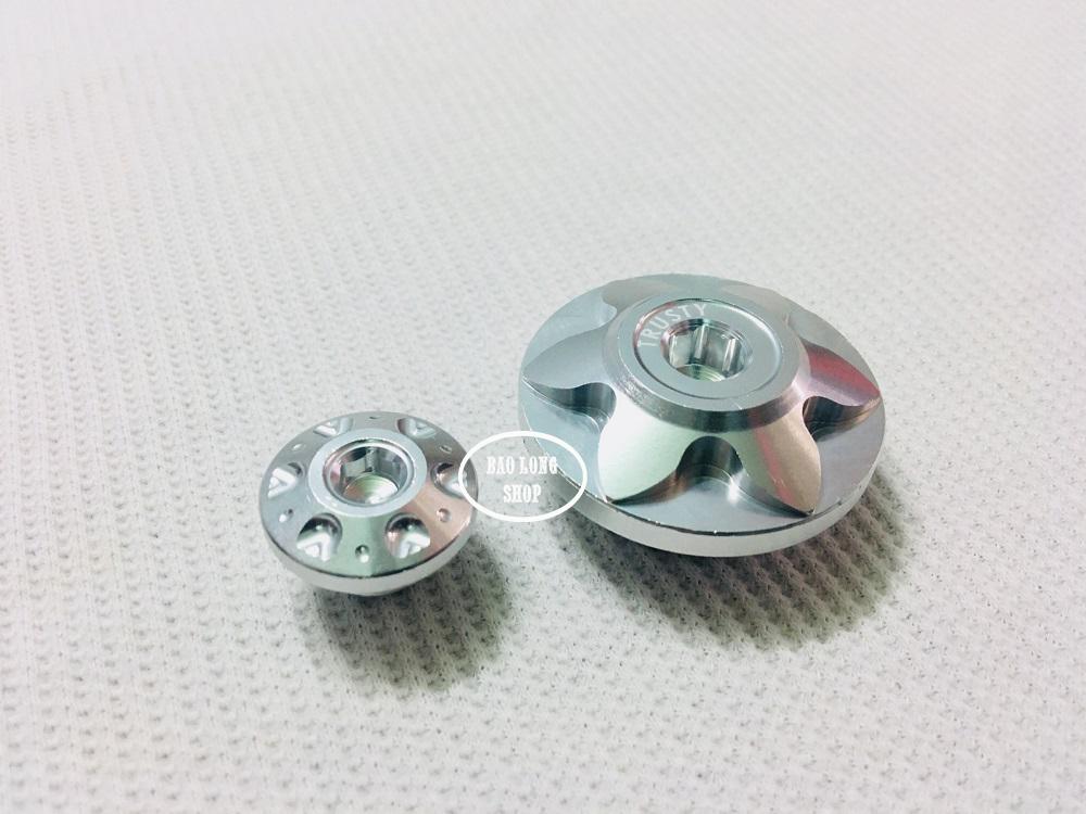 Ốc mâm lửa trang trí xe Exciter,Sirius (màu Bạc)