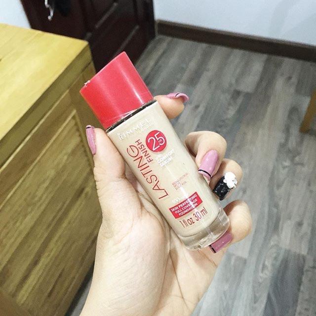 Kem nền Rimmel Lasting Finish 25h Foundation -200 (Bill Anh)