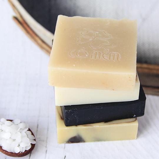 Xà bông Gấc Nghệ Cỏ Mềm