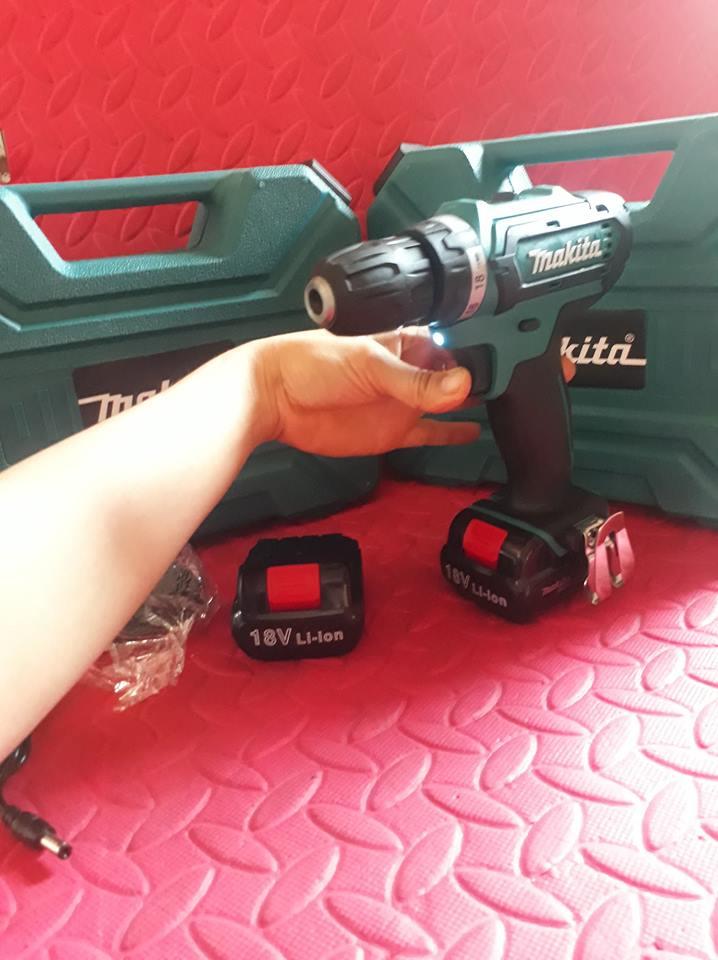 Máy khoan pin Makita 18V, chữ  MAKITA đúc nổi  (hàng nhập khẩu thái lan)