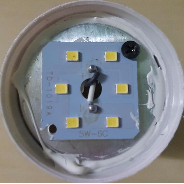 [HCM]Bóng đèn LED 5w ánh sáng vàng hoặc trắng