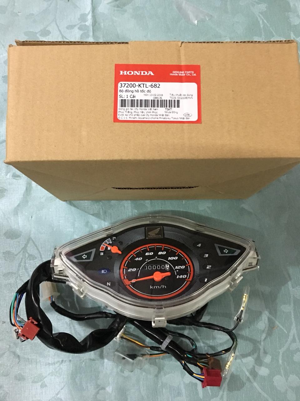 Bộ đồng hồ tốc độ Wave a 100 2005-2007 (MS:37200KTL682)