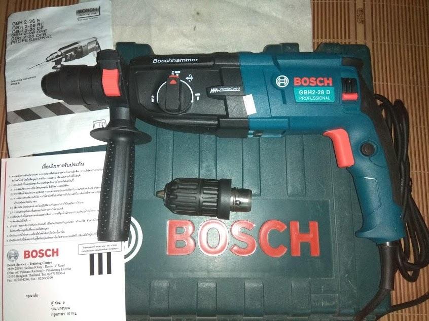 Máy khoan bê tông Bosh GBH 2-28D, 1200W, có thêm 1 măng danh phụ để khoan sắt gỗ, đủ 3 chức năng khoan gỗ sắt, bê tông và đục bê tông, xuất xứ BOSH Thái Lan