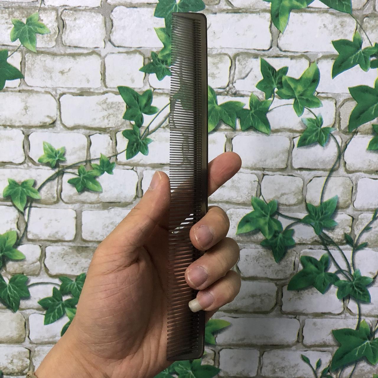 Lược cắt tóc Makar 608