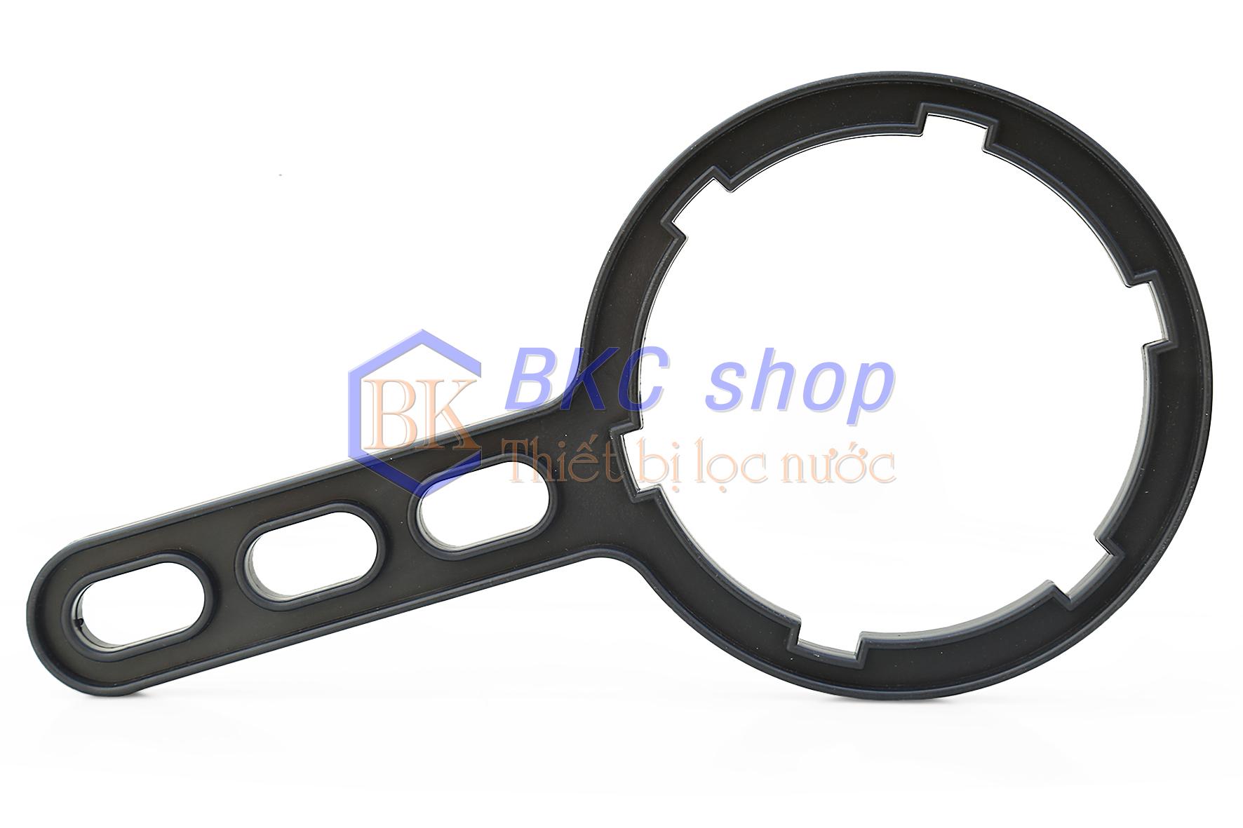 [HCM]Tay khóa mở cốc (ly) lọc 20 inch