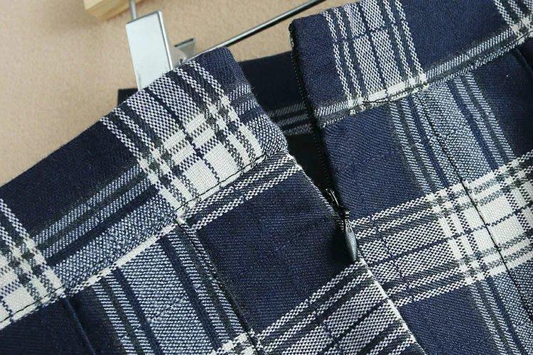 Chân Váy Xếp Li Sọc Caro Nữ