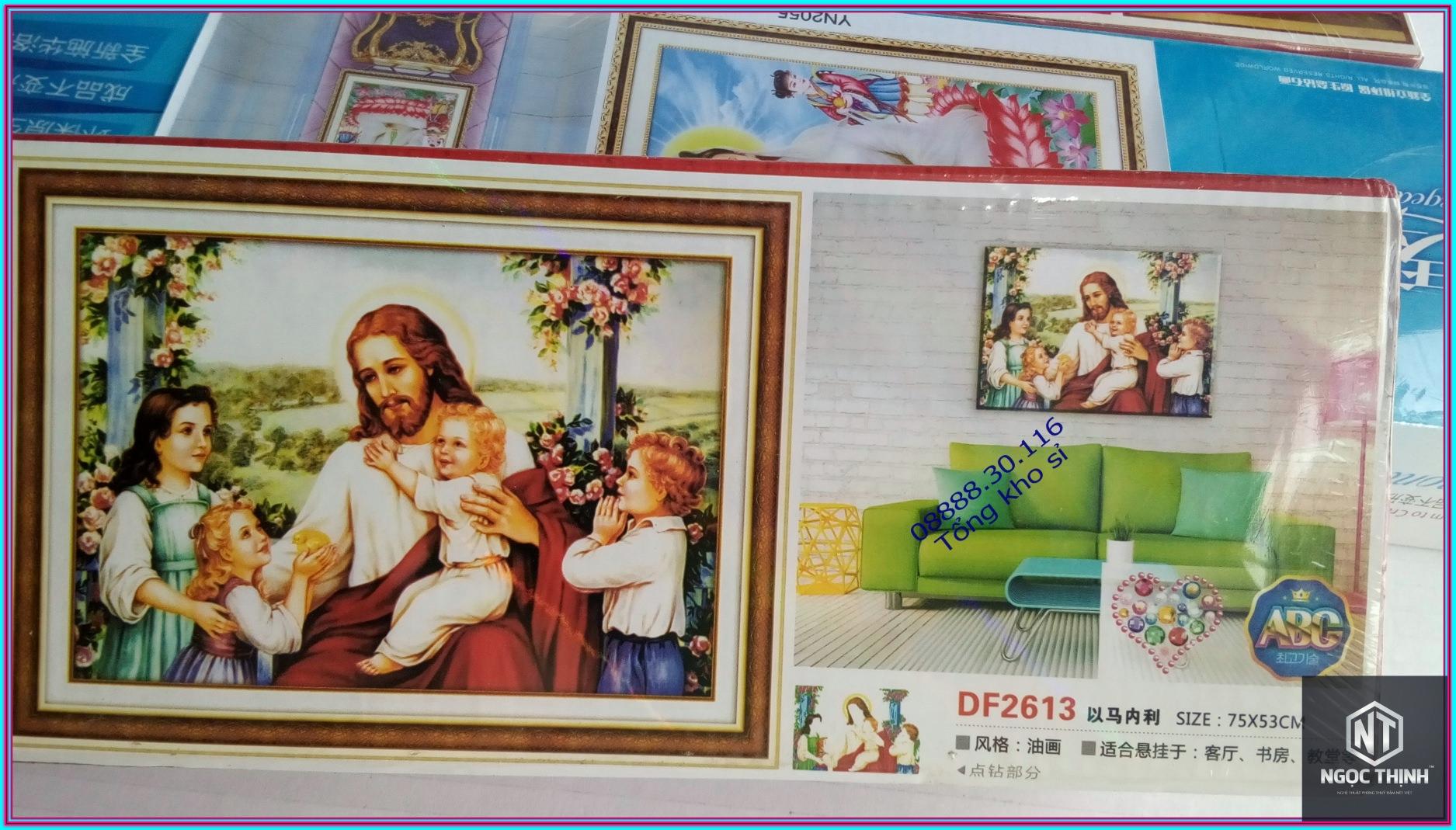 Tranh đính đá Gia đình chúa DF2613-Ngọc Thịnh
