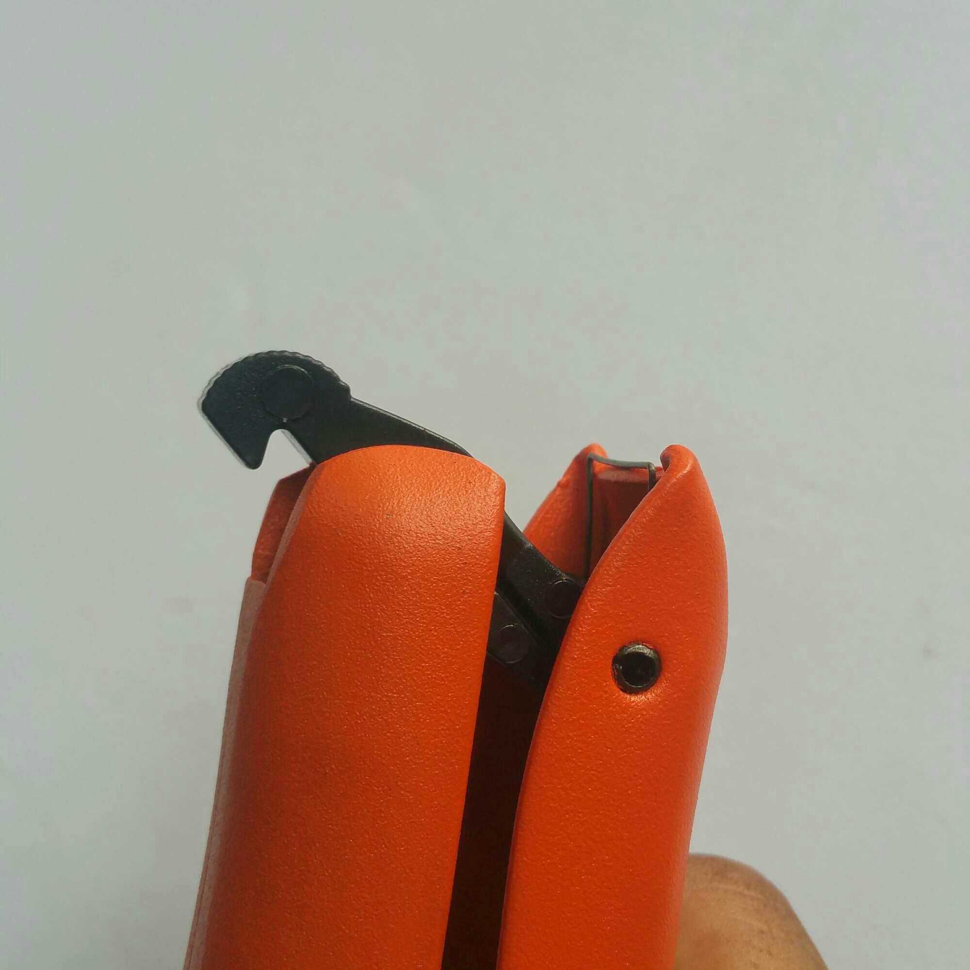 Kềm cắt ống PVC 42 MM Thương hiệu ASAKI