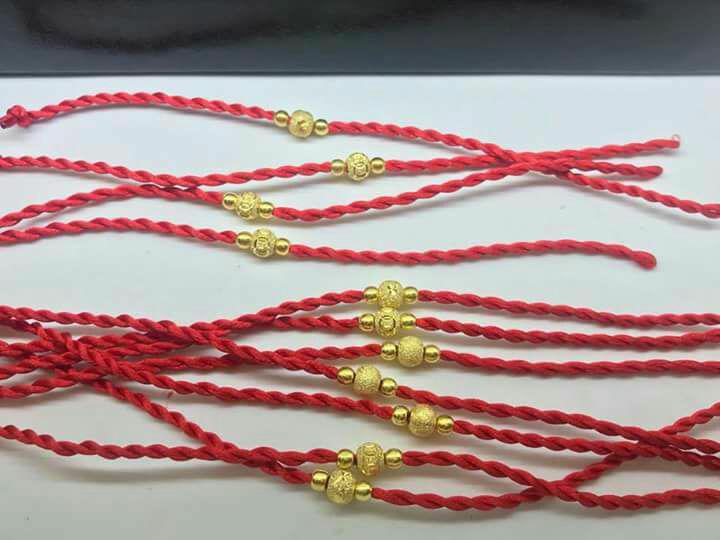 Vòng tay sợi chỉ may mắn mix vàng non