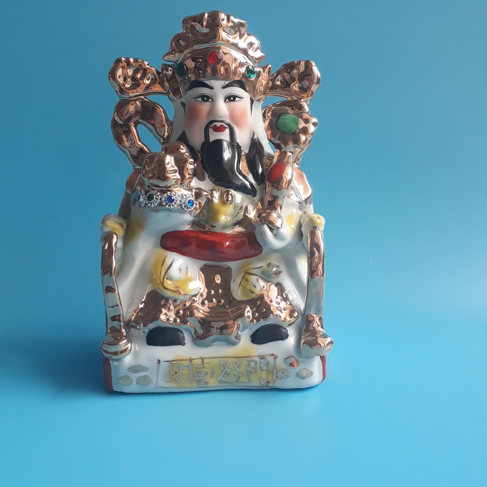 25 cm height beautiful porcelain amulet