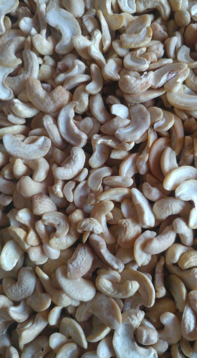 Hạt Điều Bể Vụn Sống 500g.