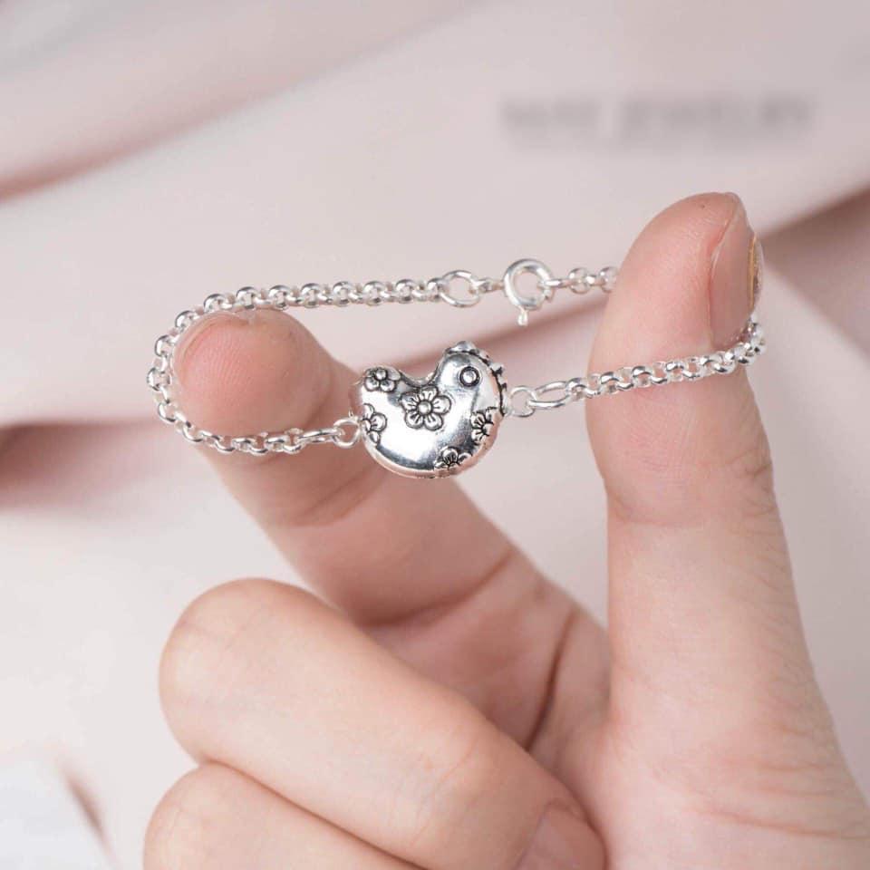 Lắc tay bạc mix charm con giáp bạc cho bé yêu