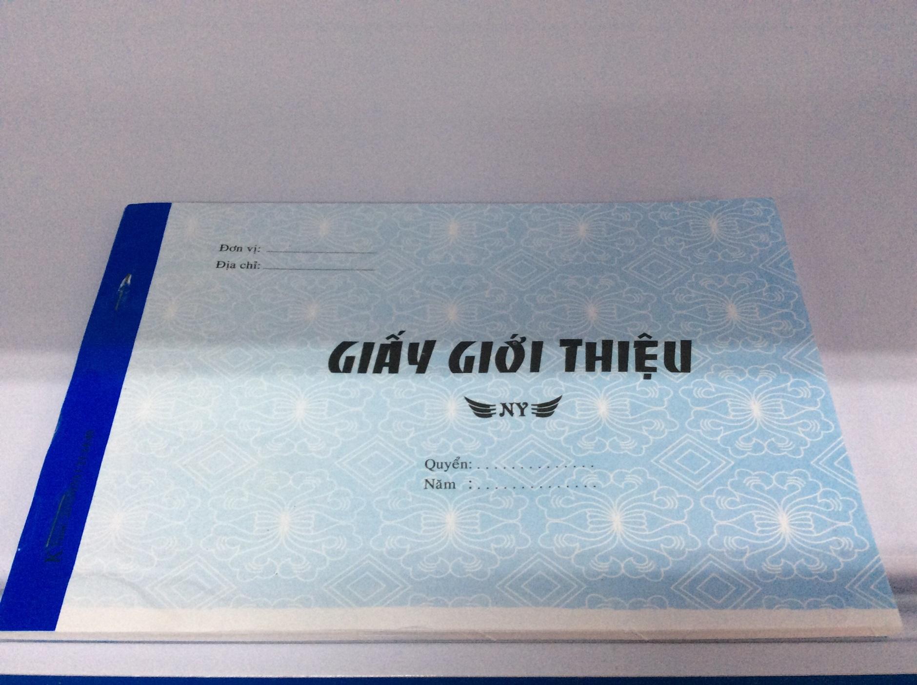 Quyển Giấy Giới Thiệu