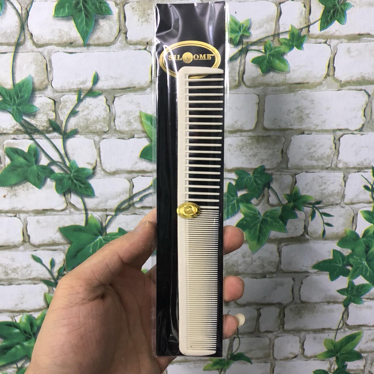 Lược cắt tóc Silkomb Pro 20