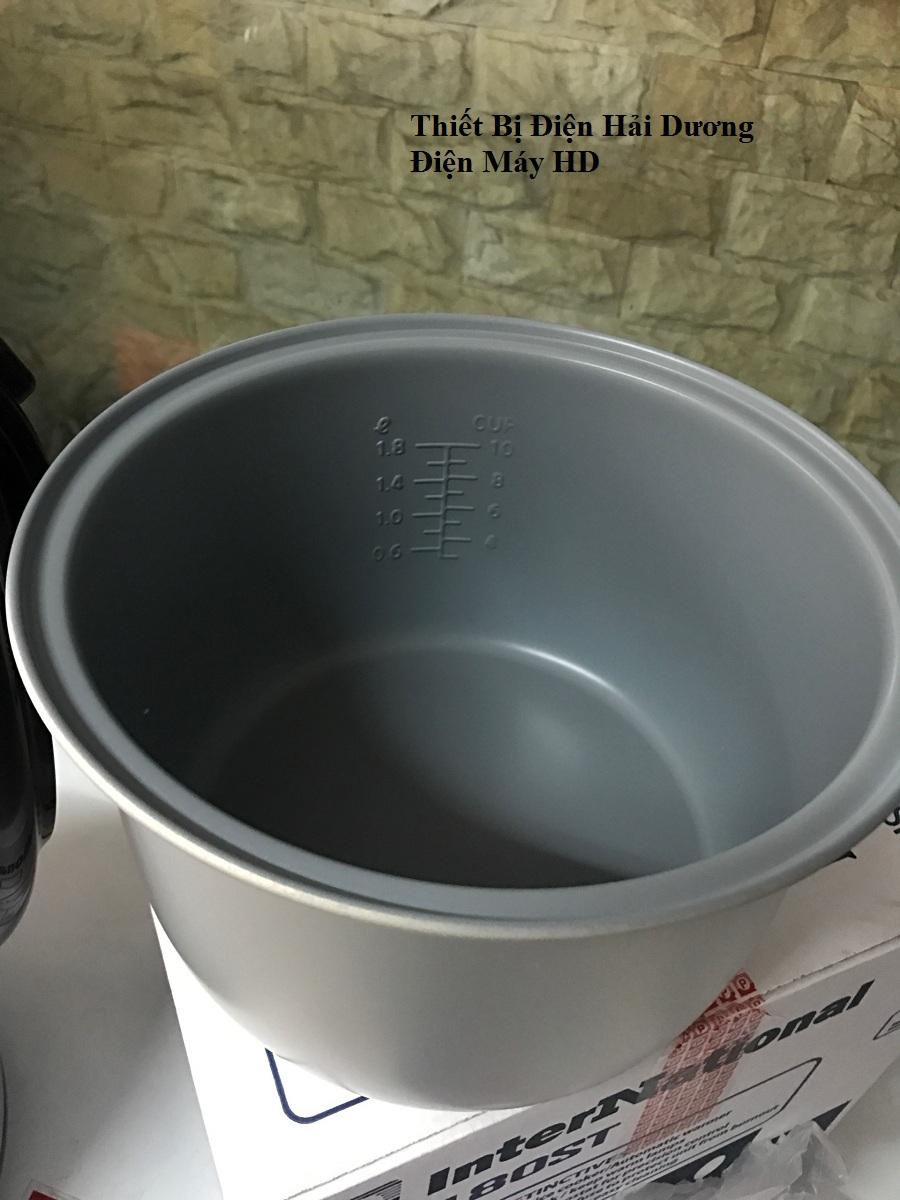 Nồi cơm điện International SR-180ST 1.8L (Đen bạc)