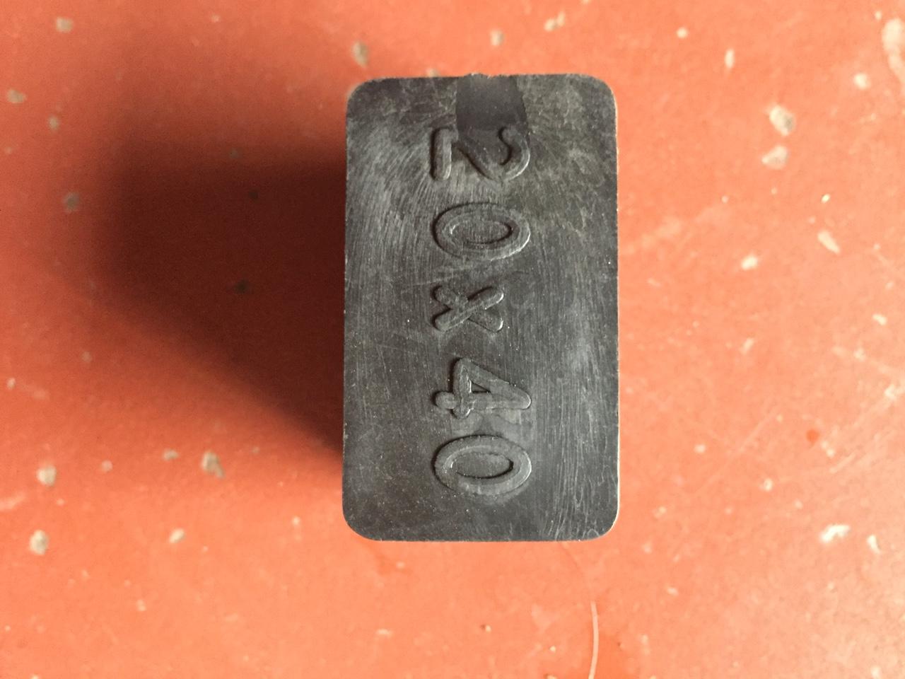 Bộ 16 Nút bịt nhựa trong sắt hộp vuông 20x40mm; Nắp chụp nhựa; nút chụp nhựa; đầu chụp nhựa; nút bịt nhựa; đầu bịt nhựa ống hộp vuông