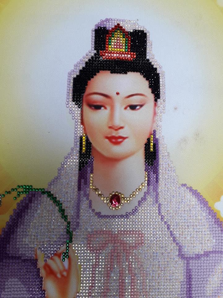 Tranh đính đá Mẹ Quan âm (thành phẩm)