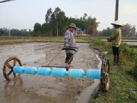 [HCM]Máy xạ lúa thẳng hàng kéo tay 6 trống L6 (Bề rộng làm việc 2.2m)
