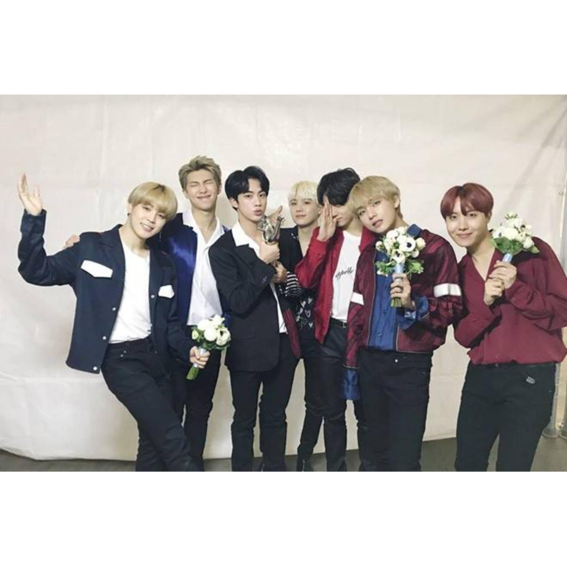 Lomo BTS
