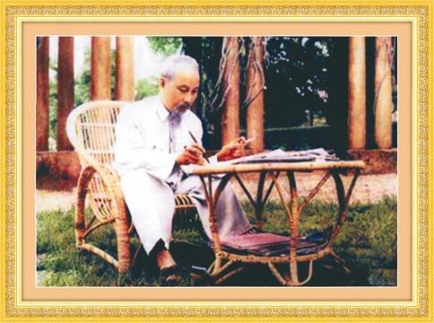 Tranh thêu chữ thập chân dunn Bác Hồ-DLH-222072-Ngọc Thịnh