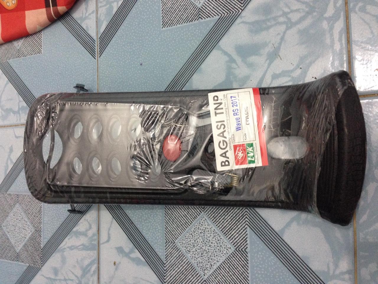 Baga nhựa cho xe Wave