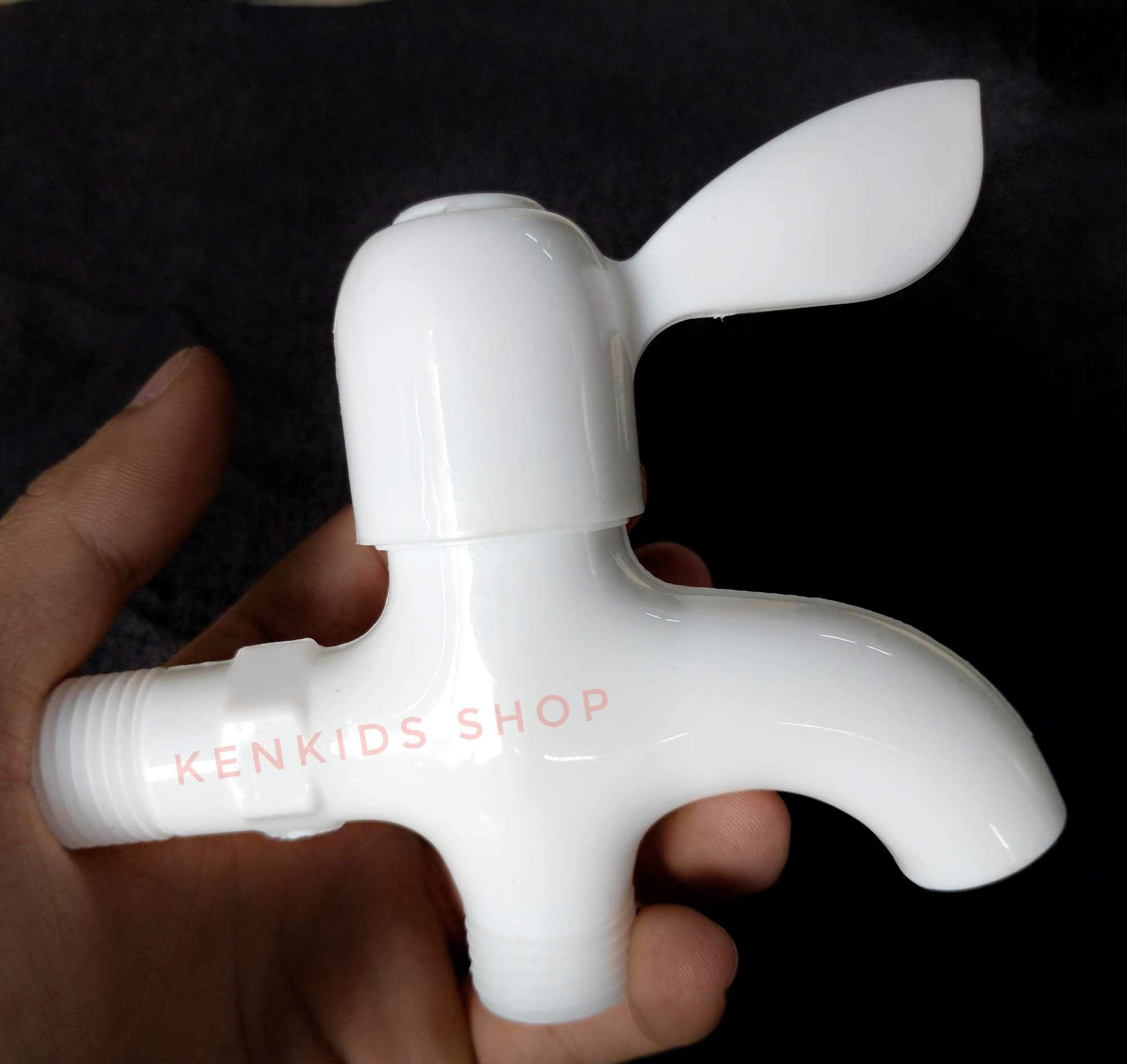 Vòi nước củ sen tắm nhựa