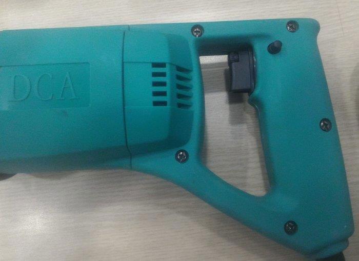 Máy cưa kiếm 590W DCA AJF30 J1F-FF-30   (Xanh)