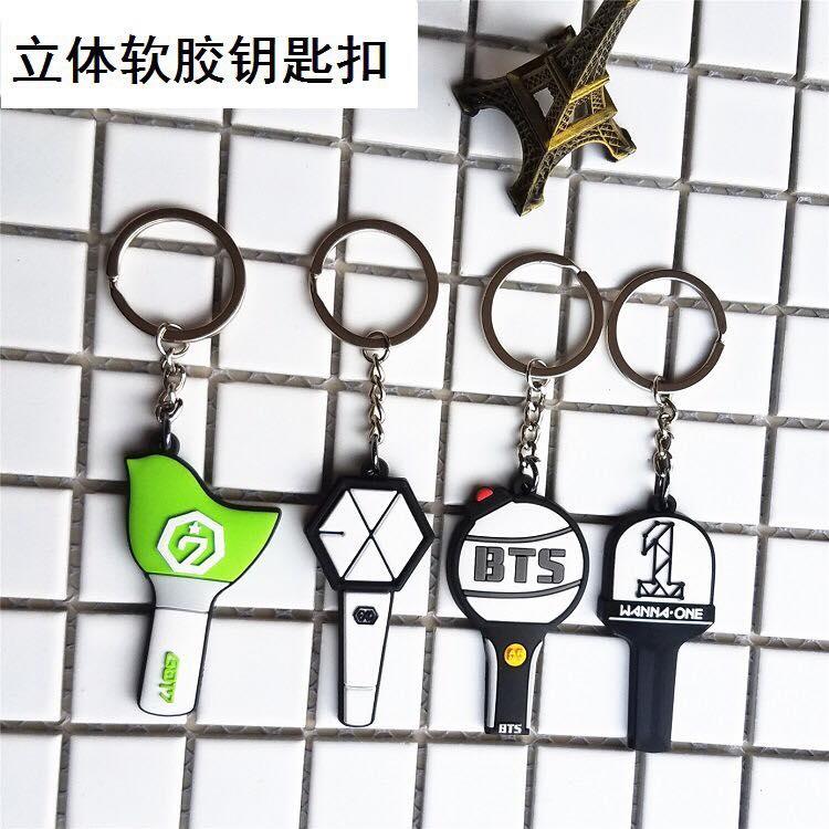 Móc khóa hình lightsick BTS Wannna One GOt7  Exo
