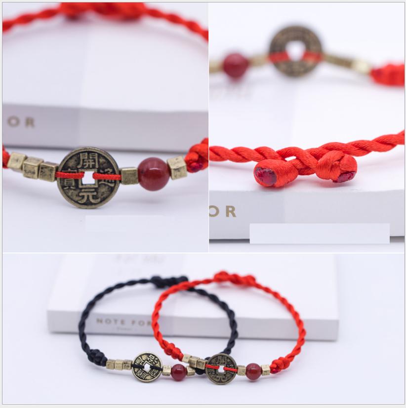Vòng tay chỉ đỏ may mắn