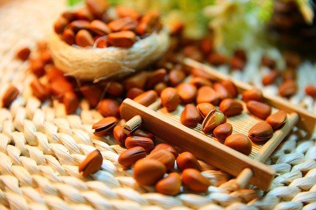 Hạt thông Mỹ 500g