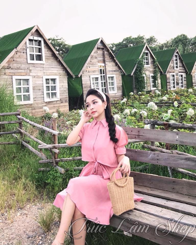 Váy Xòe Cổ Đức Tay Bồng Nơ Thắt Lưng Tiểu Thư