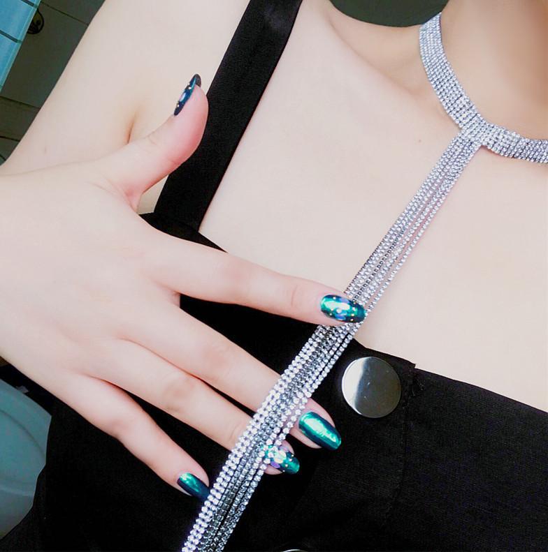 Vòng choker đính đá chùm rua rua đá dài quyến rũ
