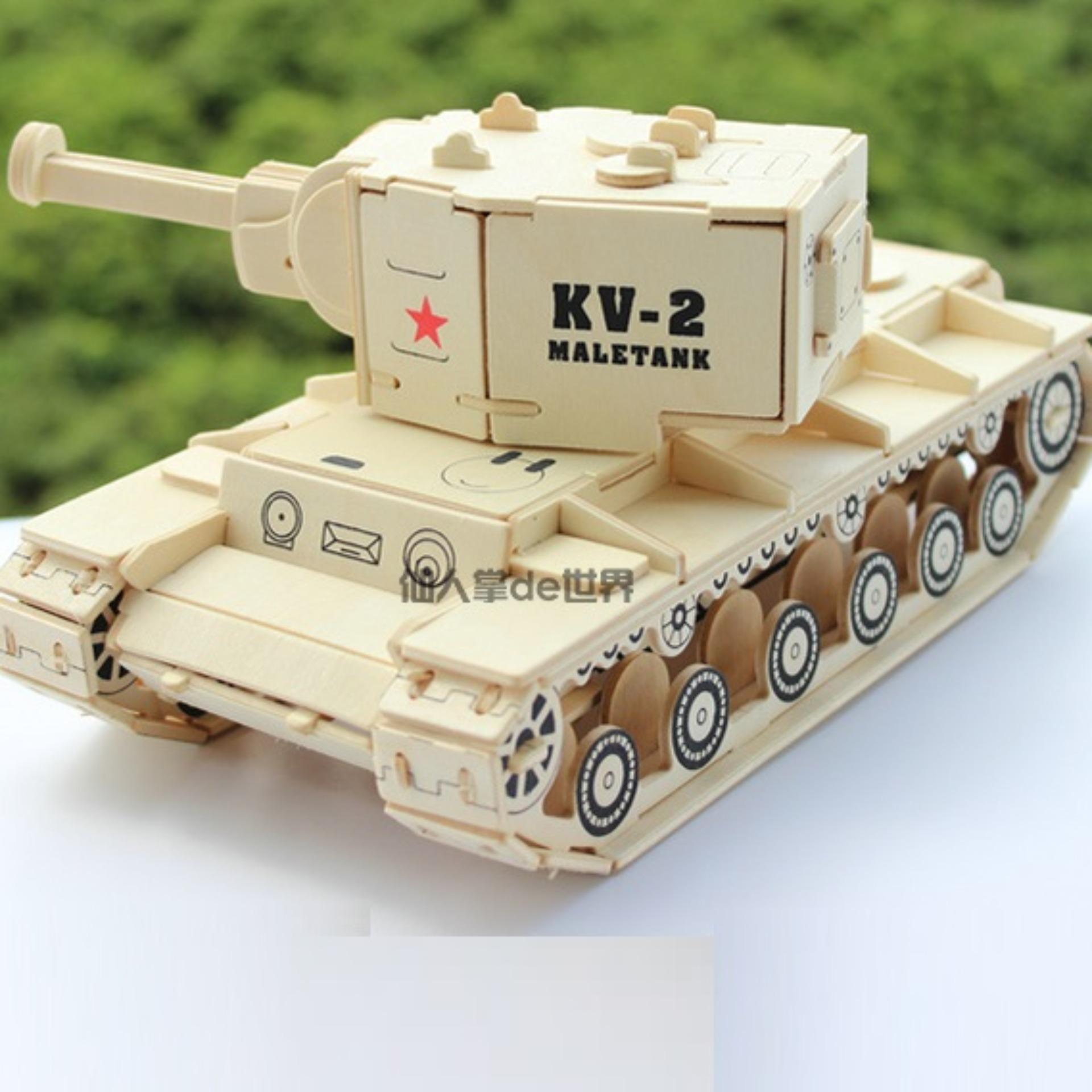 Đồ chơi gỗ lắp ráp 3D với mô hình xe tăng KV-2 sẽ là món quà tuyệt vời cho các bé yêu thích công nghệ và chiến tranh. Với bản thiết kế chi tiết, độ chính xác cao và chất liệu gỗ an toàn, đồ chơi này sẽ giúp trẻ phát triển khả năng tư duy, kỹ năng tay và giải trí bổ ích.