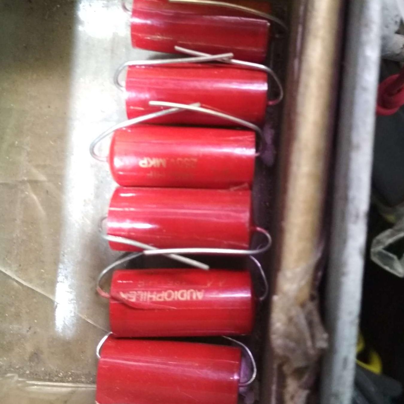 5 Tụ Loa 1.8 mf 250 V Zin