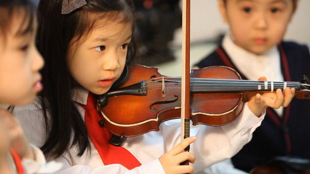 Khoá Học Piano Cho Trẻ Em.