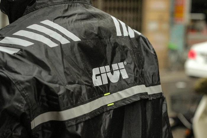 Bộ quần áo mưa  Givi RRS04