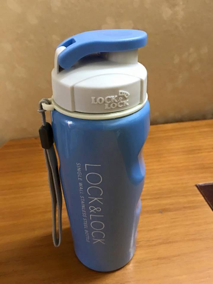 Bình nước thể thao Inox 304 Lock&Lock LHC212 dung tích 550ml (mẫu ngẫu nhiên)