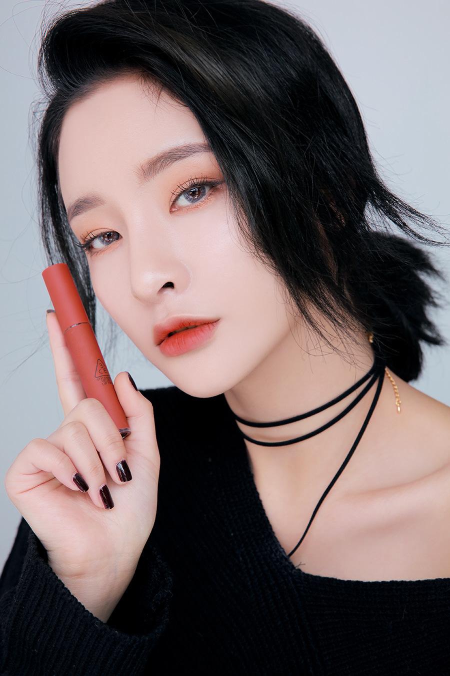 Son kem lì 3CE Velvet Lip Tint #Daffodil (Đỏ đất)