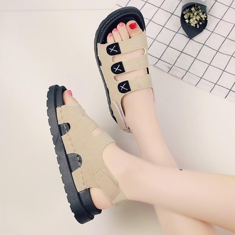 Women's Student Sandals with 3 Horizontal Straps 9Xar, Retail Product, Size0