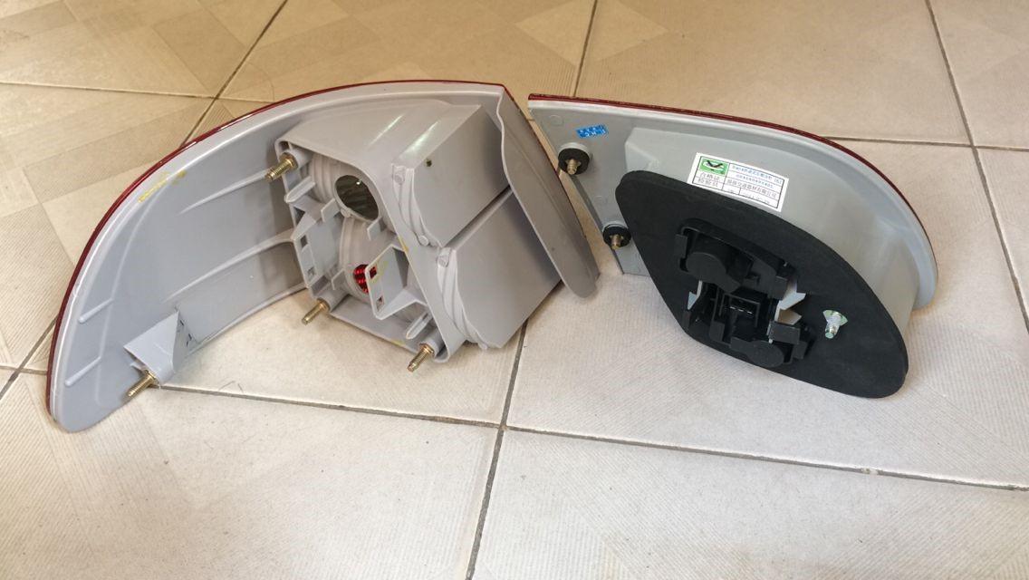 Đèn hậu Fiat Albea
