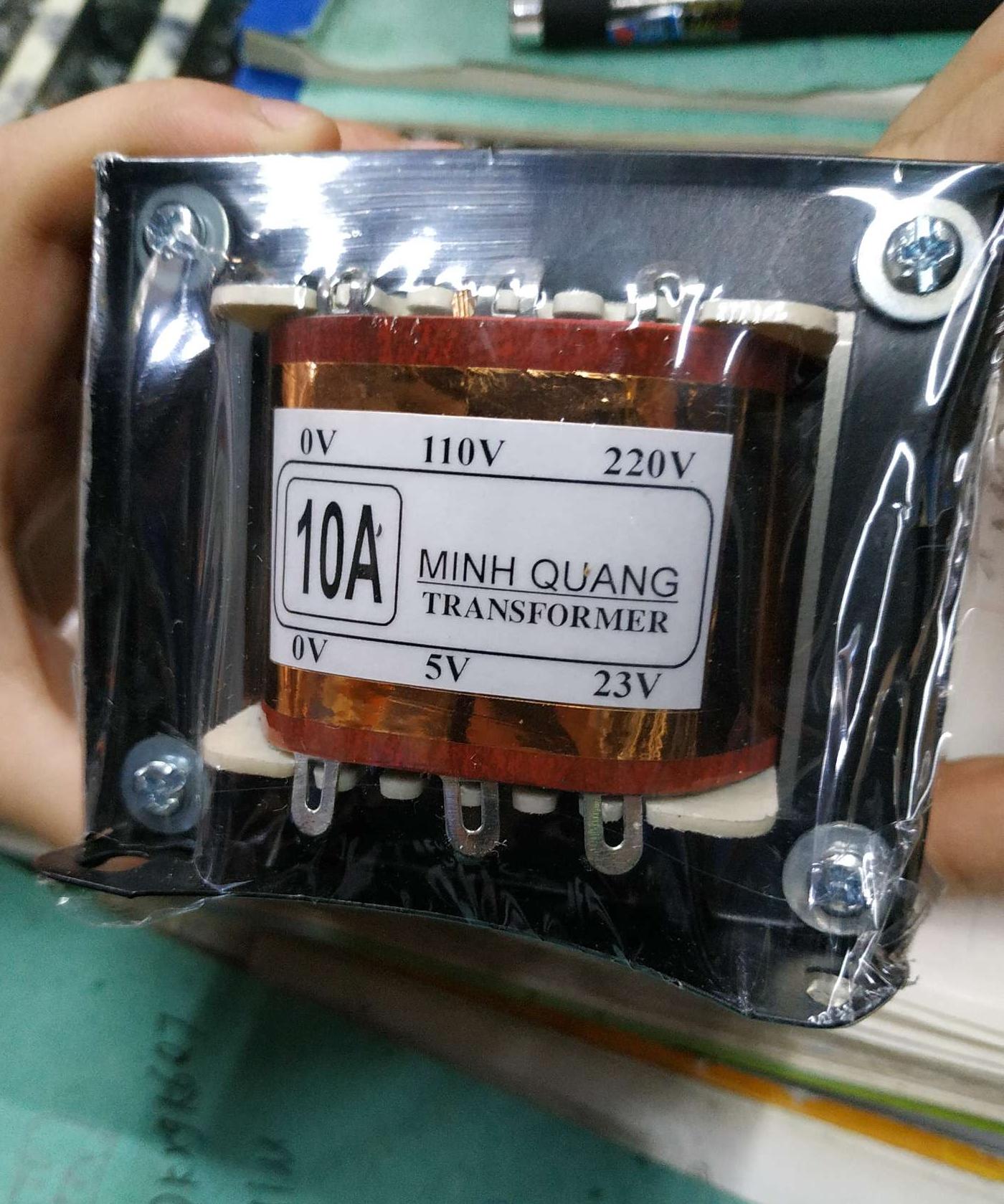 biến Áp 10 A  đối xứng 30V