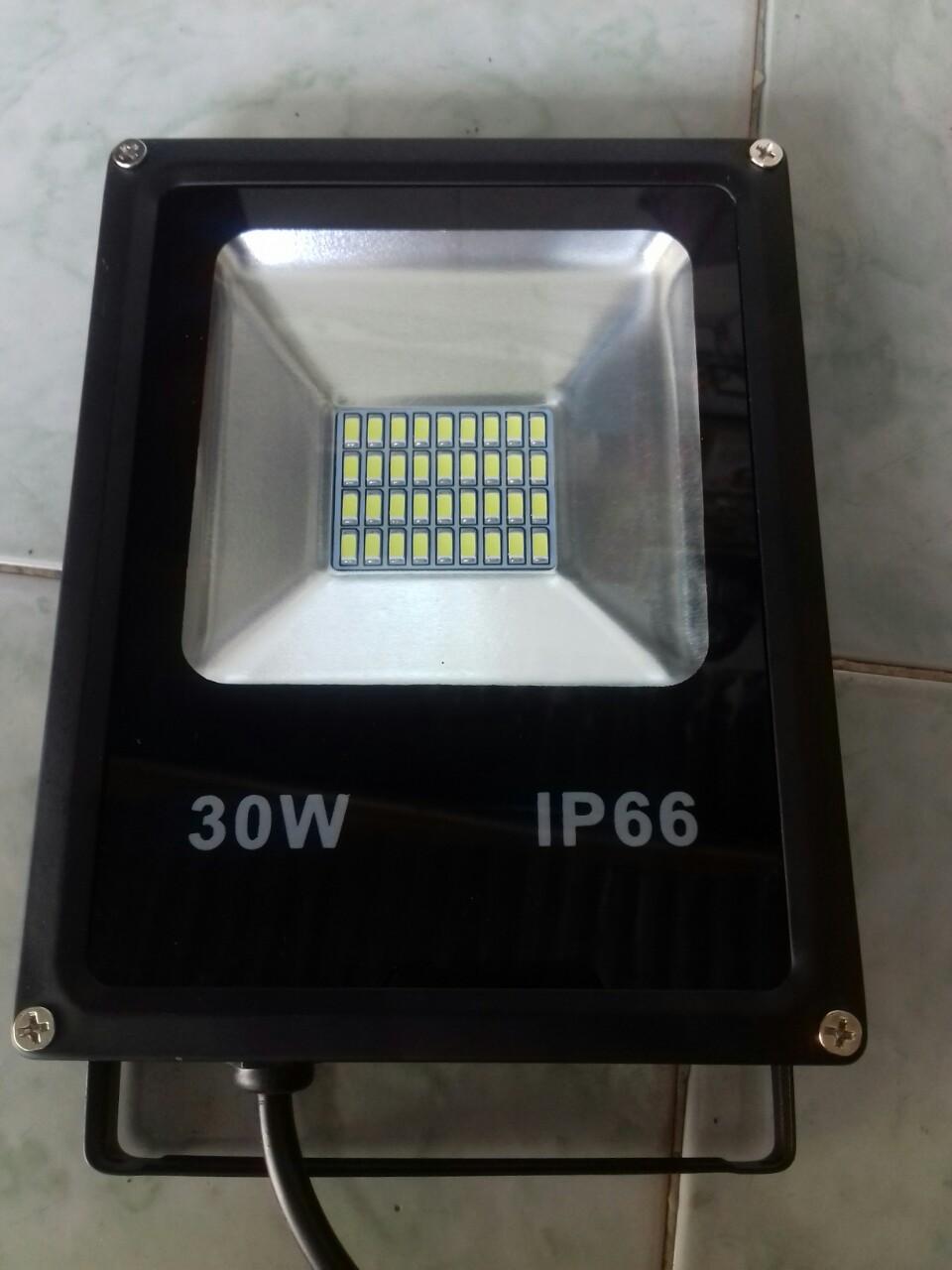 2ĐÈN PHA LED MỎNG IP 30W