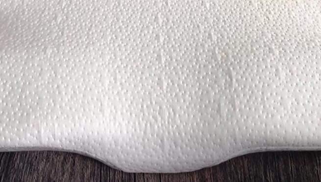 Gối Memory foam 50D Lock&Lock HLW114
