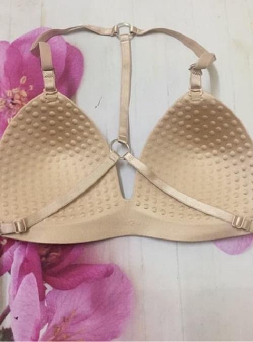 Ảnh thật - Bra su đúc hạt matxa ngực B606