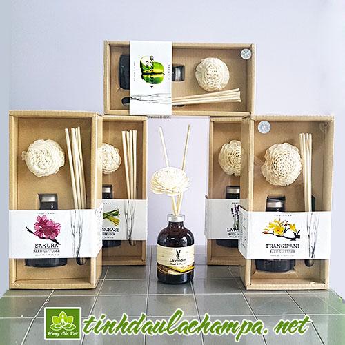 Tinh dầu cắm que gỗ hương Vanila Phutawan Thái Lan