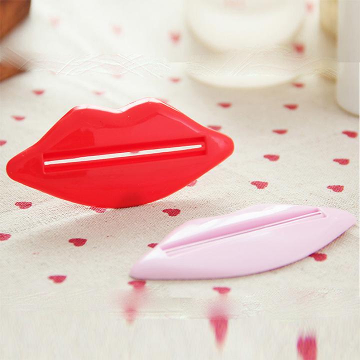 Combo 2 Dụng cụ nặn kem đánh răng- Nặn mỹ phẩm hình đôi môi
