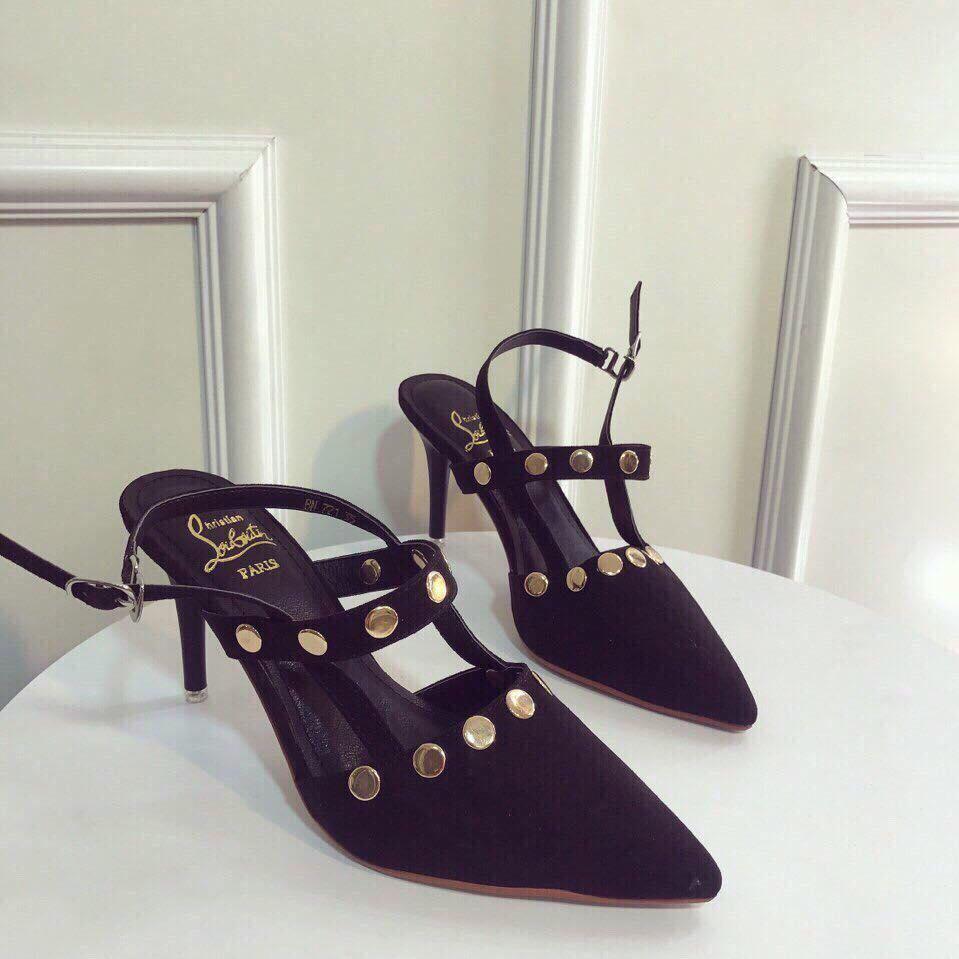 Sandal bịt mũi đinh tán vàng đế 9p cực đẹp