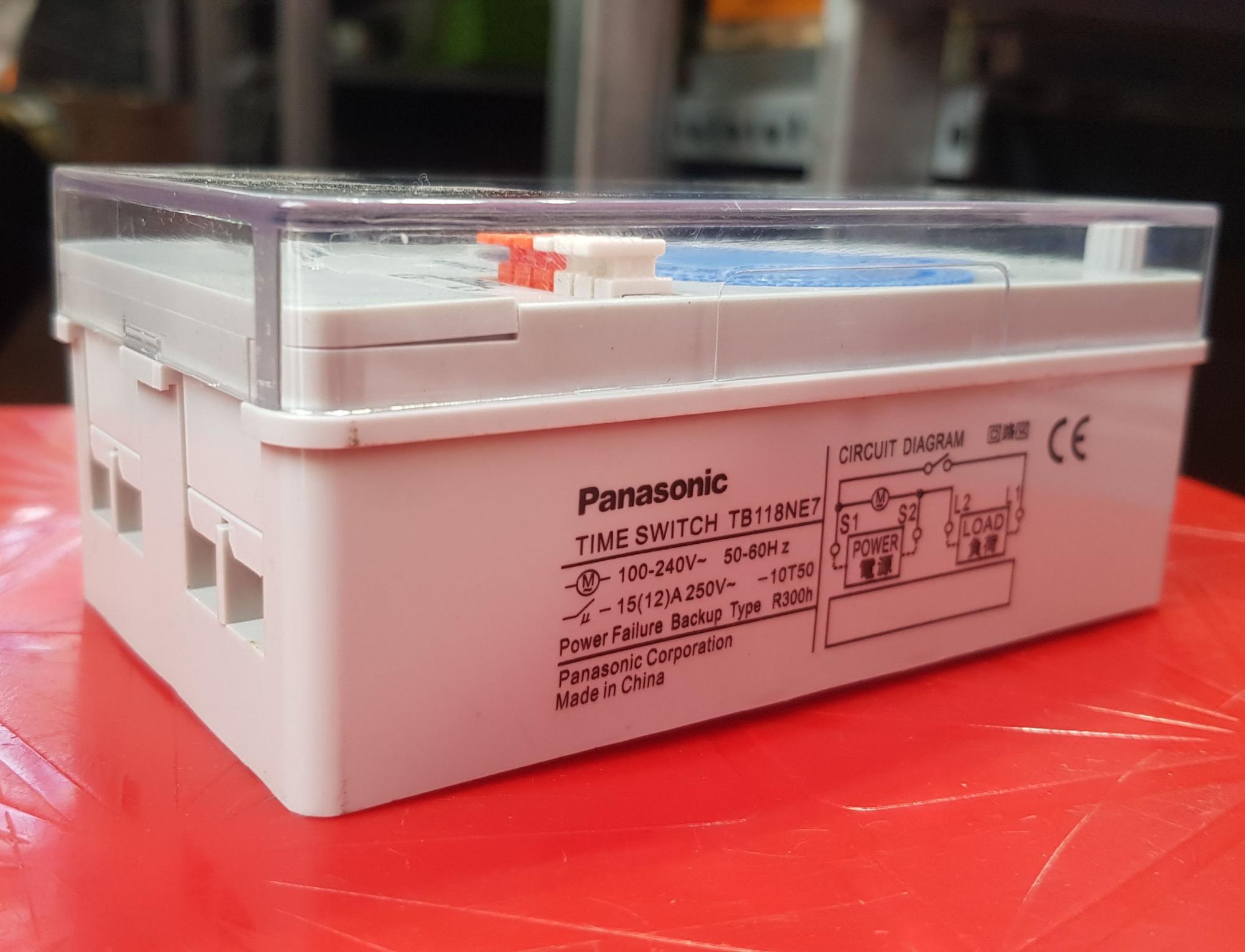 Đồng hồ hẹn giờ Panasonic TB118N